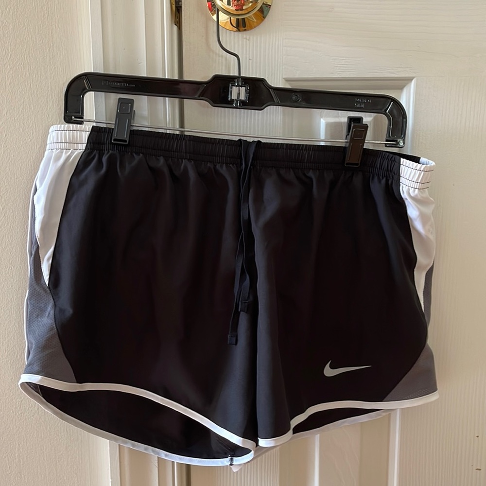 NWT NIKE Women’s running shorts